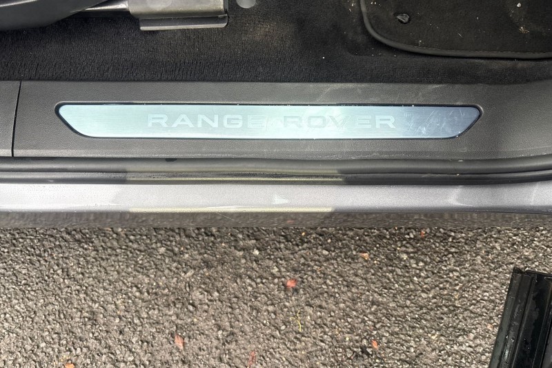 Used Land Rover Range Rover Evoque 2024 for sale - 77179631: Photo 41