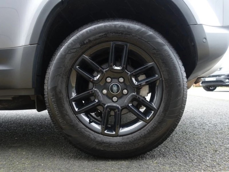 Used Land Rover Defender 2023 for sale - 78028110: Photo 30