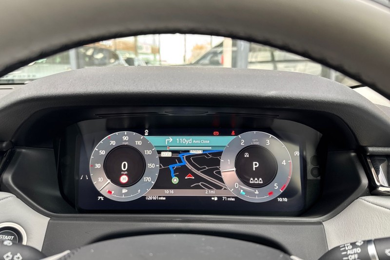 Used Land Rover Range Rover Velar 2024 for sale - 76982153: Photo 16