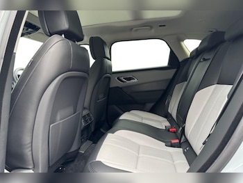 Used Land Rover Range Rover Velar 2024 for sale - 76982153: Photo