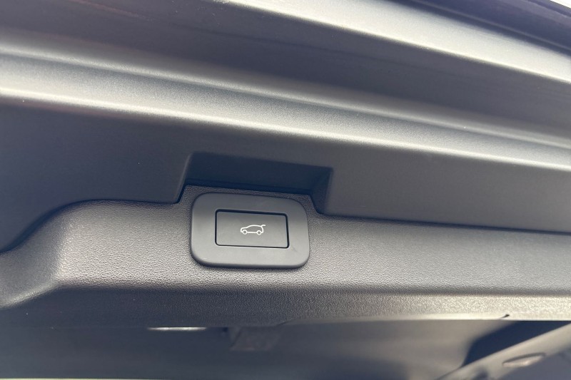 Used Land Rover Discovery 2025 for sale - 77690997: Photo 44