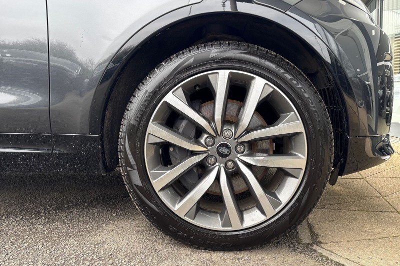 Used Land Rover Discovery 2025 for sale - 77690997: Photo 8