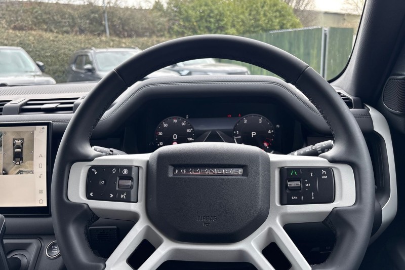 Used Land Rover Defender 2025 for sale - 77988586: Photo 27