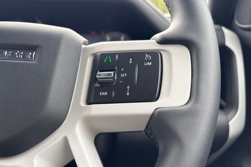 Used Land Rover Defender 2025 for sale - 77988586: Photo 29