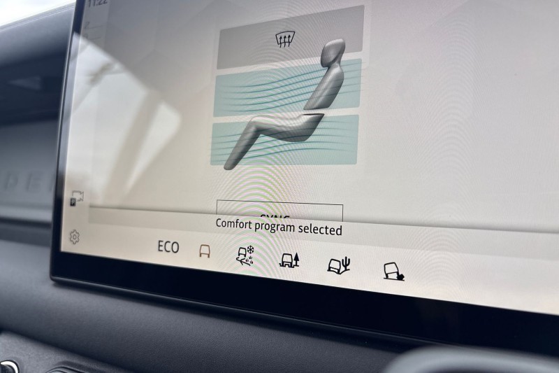 Used Land Rover Defender 2025 for sale - 77988586: Photo 35