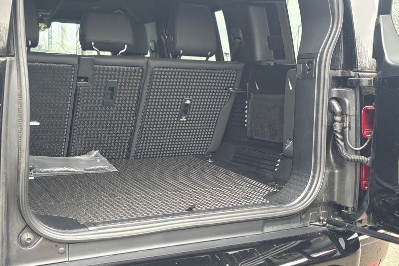 Used Land Rover Defender 2025 for sale - 77988586: Photo 42