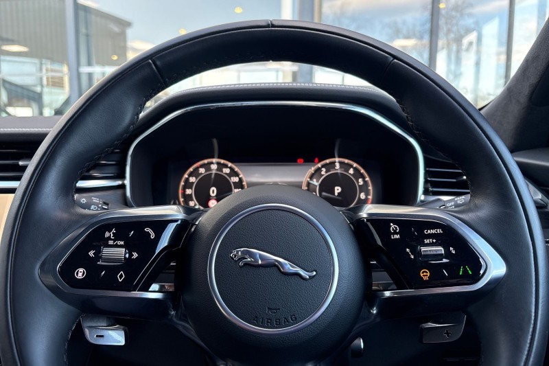 Used Jaguar F-Pace 2024 for sale - 77198372: Photo 27