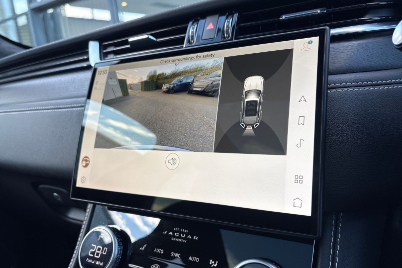 Used Jaguar F-Pace 2024 for sale - 77198372: Photo 32