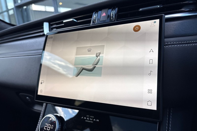 Used Jaguar F-Pace 2024 for sale - 77198372: Photo 34