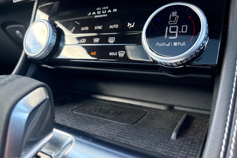 Used Jaguar F-Pace 2024 for sale - 77198372: Photo 38