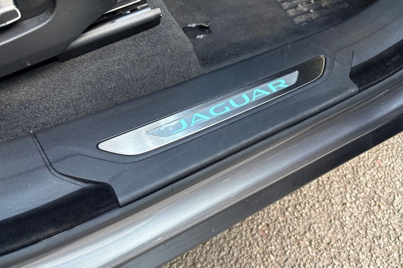 Used Jaguar F-Pace 2024 for sale - 77198372: Photo 41