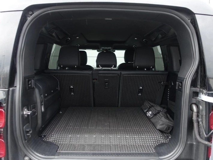 Used Land Rover Defender 2024 for sale - 78000489: Photo 10