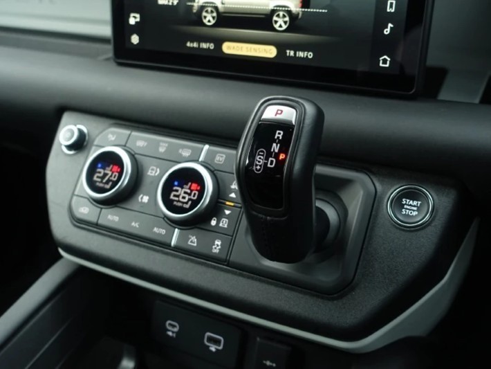 Used Land Rover Defender 2024 for sale - 78000489: Photo 13