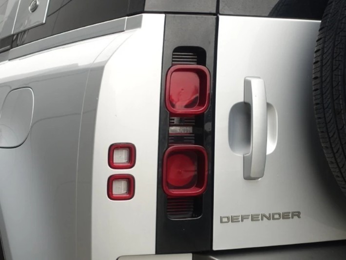 Used Land Rover Defender 2024 for sale - 78000489: Photo 19