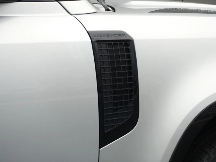 Used Land Rover Defender 2024 for sale - 78000489: Photo 20