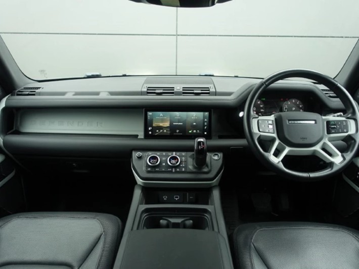 Used Land Rover Defender 2024 for sale - 78000489: Photo 9