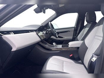 Used Land Rover Range Rover Evoque 2025 for sale - 78862309: Photo