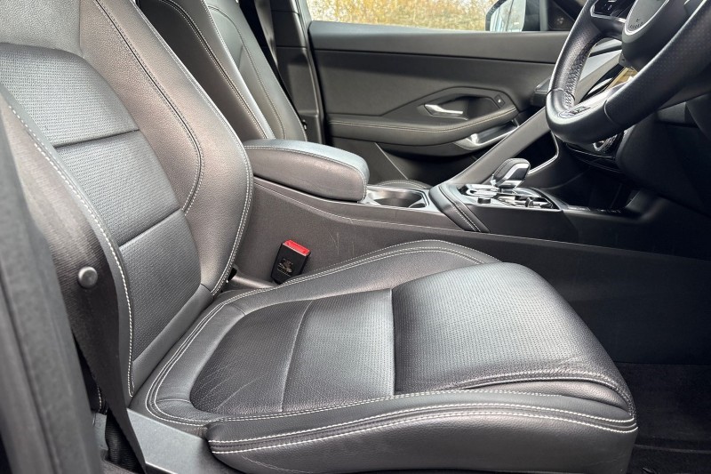 Used Jaguar E-Pace 2023 for sale - 76980892: Photo 25