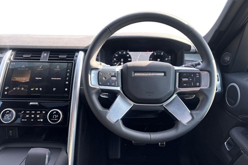 Used Land Rover Discovery 2025 for sale - 77945568: Photo 15