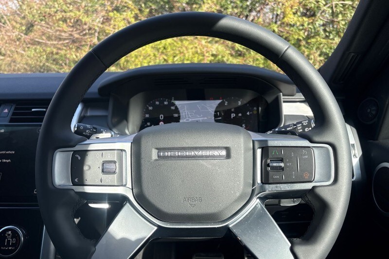 Used Land Rover Discovery 2025 for sale - 77945568: Photo 27