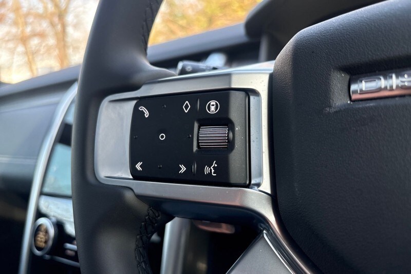 Used Land Rover Discovery 2025 for sale - 77945568: Photo 28