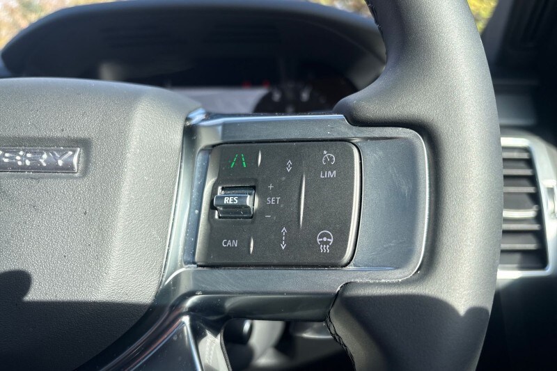 Used Land Rover Discovery 2025 for sale - 77945568: Photo 29