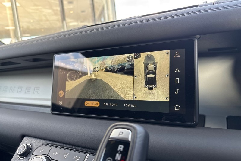 Used Land Rover Defender 2023 for sale - 77819262: Photo 12