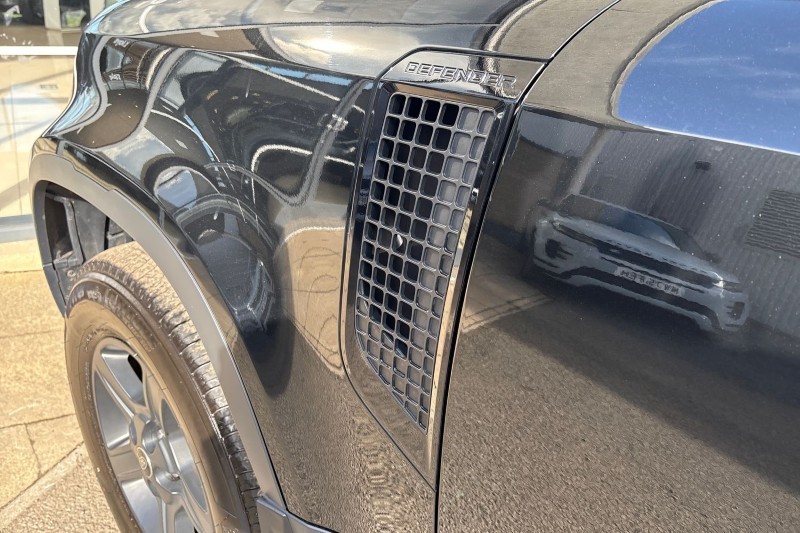 Used Land Rover Defender 2023 for sale - 77819262: Photo 20