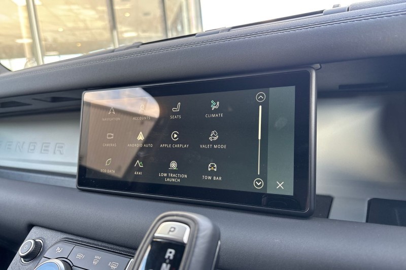 Used Land Rover Defender 2023 for sale - 77819262: Photo 34