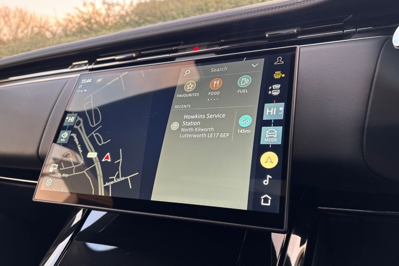 Used Land Rover Range Rover Sport 2024 for sale - 76982290: Photo 11