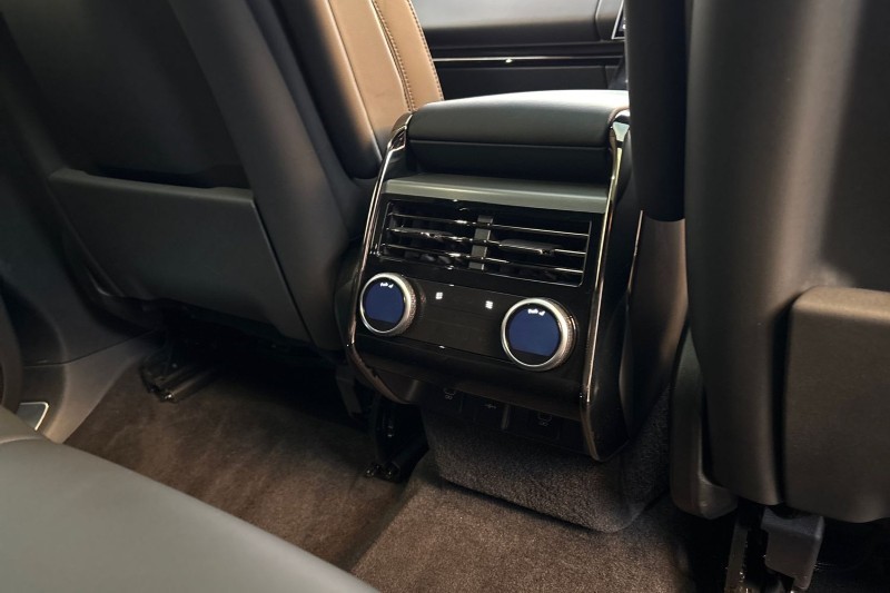 Used Land Rover Range Rover Sport 2024 for sale - 76982290: Photo 18