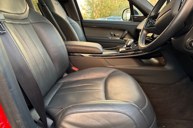 Used Land Rover Range Rover Sport 2024 for sale - 76982290: Photo 25