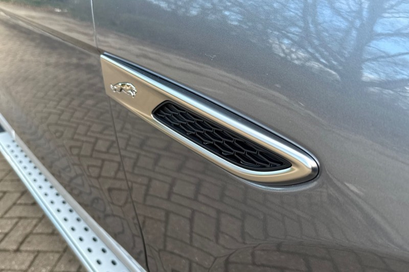 Used Jaguar F-Pace 2023 for sale - 77819307: Photo 20