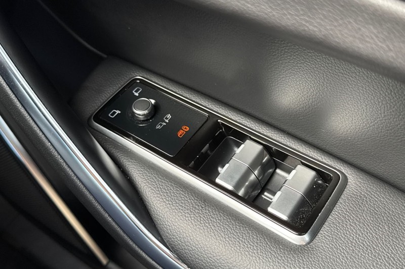 Used Jaguar F-Pace 2023 for sale - 77819307: Photo 22