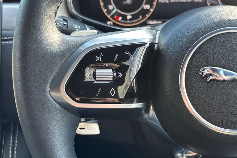 Used Jaguar F-Pace 2023 for sale - 77819307: Photo 27