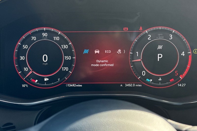 Used Jaguar F-Pace 2023 for sale - 77819307: Photo 32