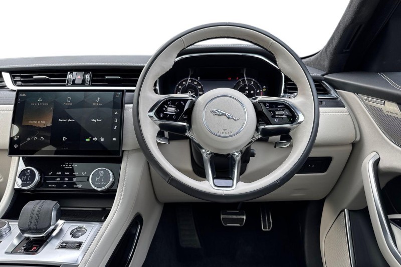 Used Jaguar F-Pace 2024 for sale - 77501356: Photo 15