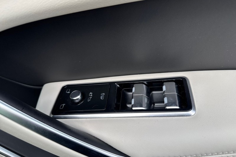 Used Jaguar F-Pace 2024 for sale - 77501356: Photo 23