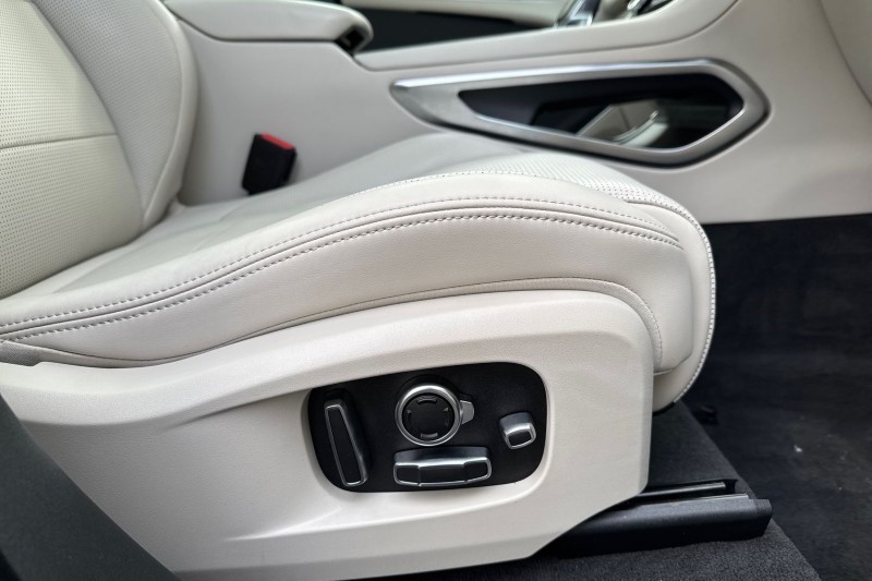 Used Jaguar F-Pace 2024 for sale - 77501356: Photo 24