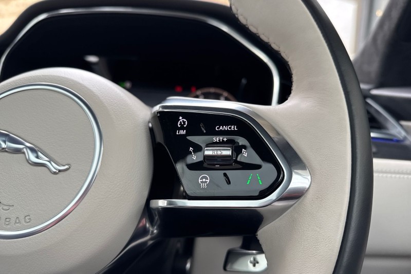 Used Jaguar F-Pace 2024 for sale - 77501356: Photo 29