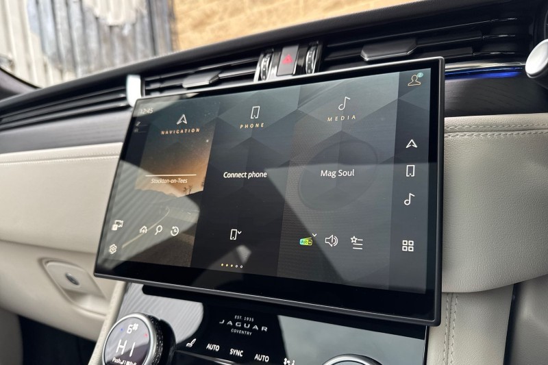 Used Jaguar F-Pace 2024 for sale - 77501356: Photo 30