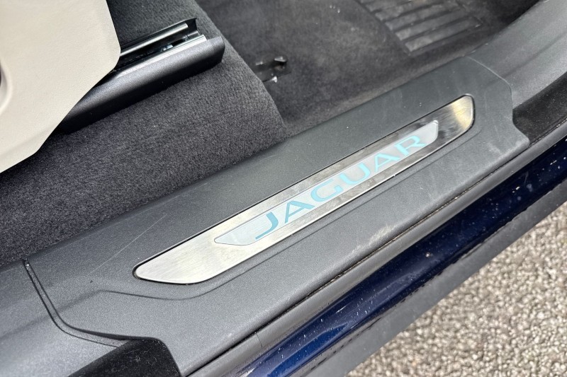 Used Jaguar F-Pace 2024 for sale - 77501356: Photo 41