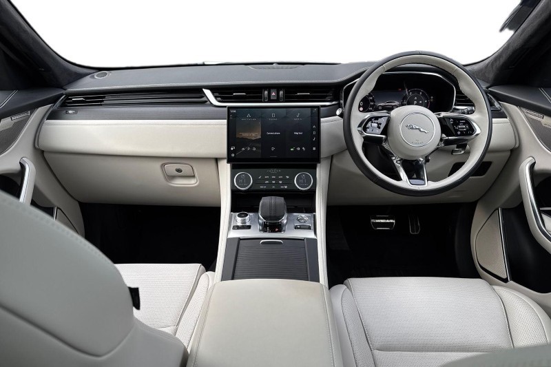 Used Jaguar F-Pace 2024 for sale - 77501356: Photo 9