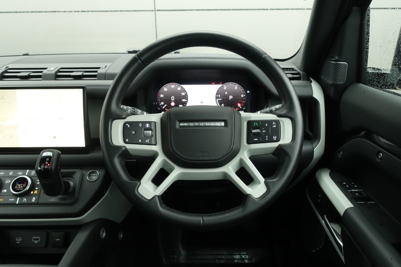 Used Land Rover Defender 2023 for sale - 77950814: Photo 14