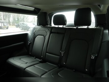 Used Land Rover Defender 2023 for sale - 77950814: Photo