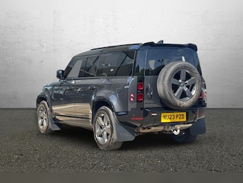 Used Land Rover Defender 2023 for sale - 79504479: Photo