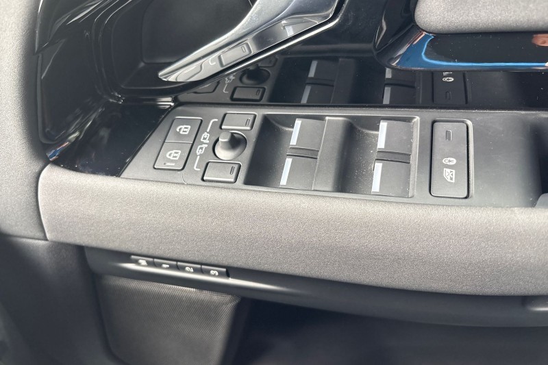 Used Land Rover Range Rover Evoque 2025 for sale - 76980797: Photo 24