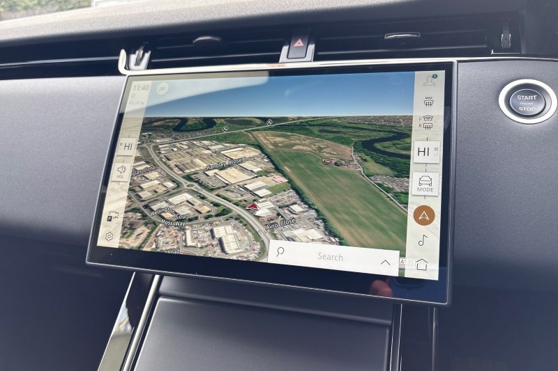 Used Land Rover Range Rover Evoque 2025 for sale - 76980797: Photo 32