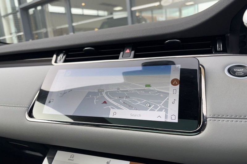 Used Land Rover Range Rover Evoque 2021 for sale - 76982382: Photo 32