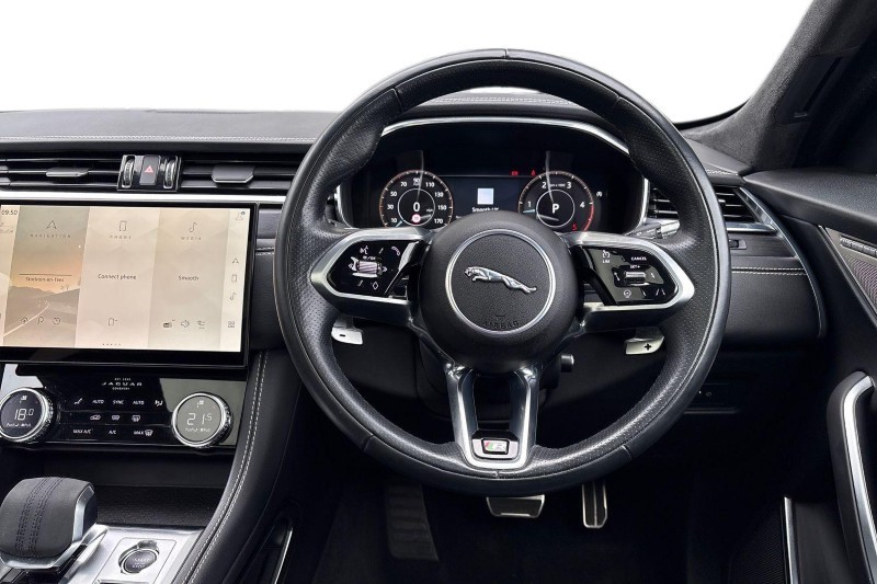 Used Jaguar F-Pace 2022 for sale - 77848257: Photo 15